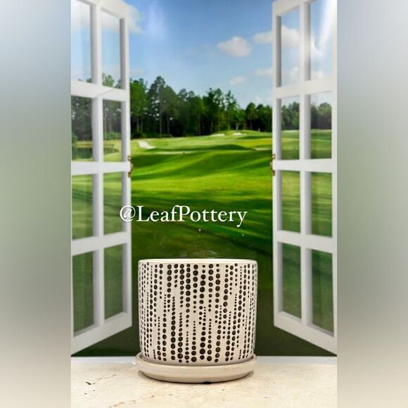 Clara Beige/Dark Gray Ceramic Planter Pot with Saucer Attached - Picture 4 of 10